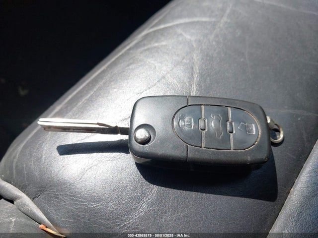 2003 AUDI TT TRUUT28N031018992 Photo 10