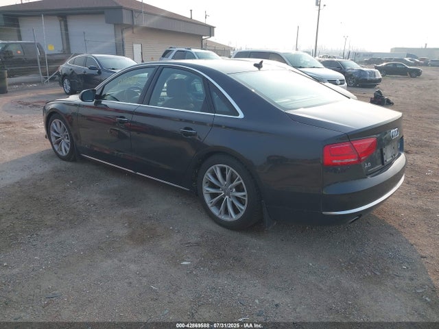 2011 AUDI A8 WAUAVAFD0BN023870 Photo 2