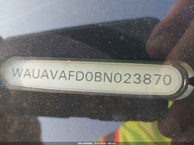 2011 AUDI A8 WAUAVAFD0BN023870 Photo 8