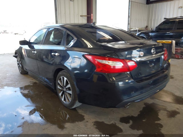 1N4AL3AP8HC210080 Nissan 2017
