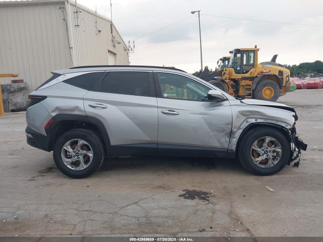 Продажа на аукционе авто 2023 Hyundai Tucson Sel, vin: 5NMJBCAE7PH217498, номер лота: 42869609