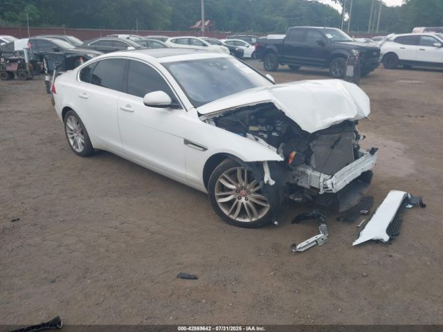 2016 JAGUAR XF SAJBK4BV1GCY22299