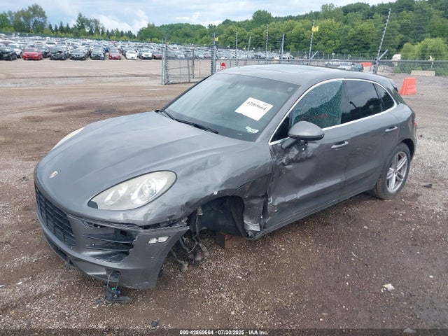 2015 PORSCHE MACAN WP1AB2A58FLB54904 Photo 1