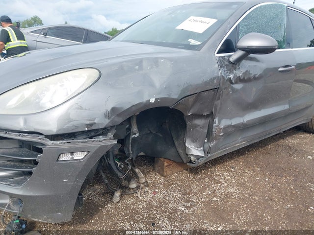 2015 PORSCHE MACAN WP1AB2A58FLB54904 Photo 5