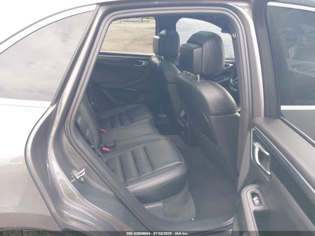 2015 PORSCHE MACAN WP1AB2A58FLB54904 Photo 7