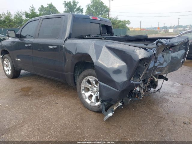 2019 RAM 1500 1C6RRFFG9KN732922 Photo 2