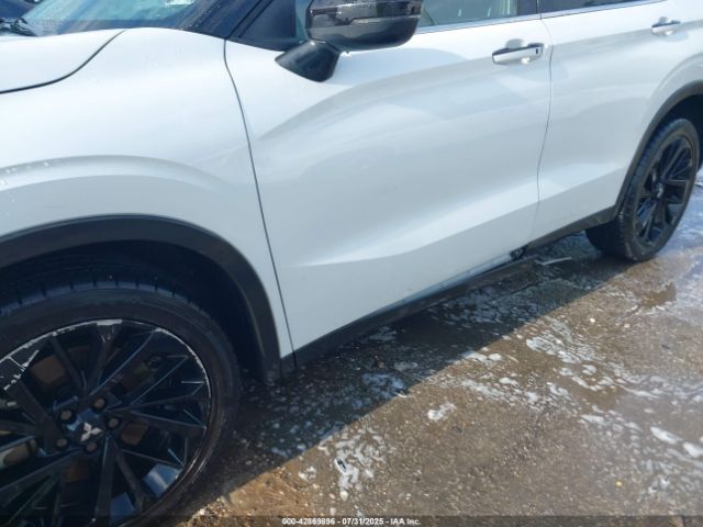 2022 MITSUBISHI OUTLANDER JA4J3UA81NZ058073 Photo 5