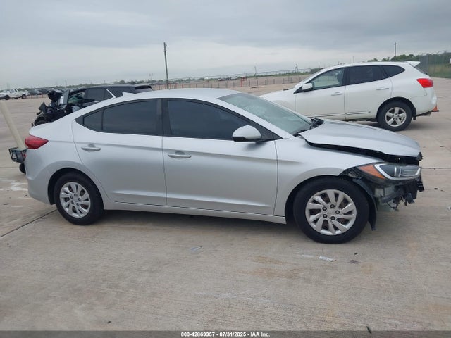 Hyundai 2017 2017 5NPD74LF8HH177477 Image 13