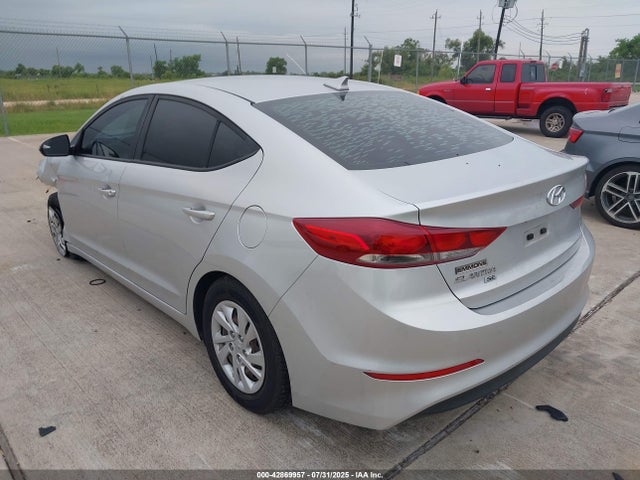 Hyundai 2017 2017 5NPD74LF8HH177477 Image 3