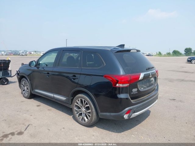 2017 MITSUBISHI OUTLANDER JA4AD2A32HZ005215 Photo 2