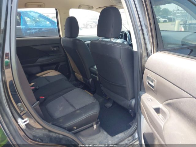 2017 MITSUBISHI OUTLANDER JA4AD2A32HZ005215 Photo 7