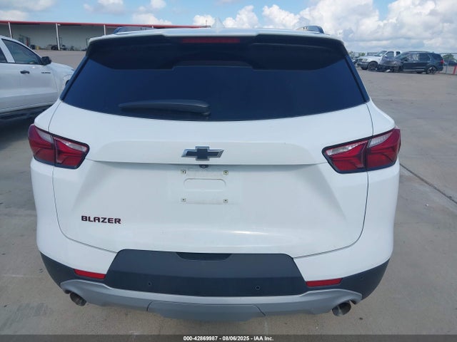 Chevrolet lsy 2020 3GNKBDR49LS710969 Image 16