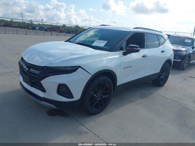 Chevrolet lsy 2020 3GNKBDR49LS710969 Image 2