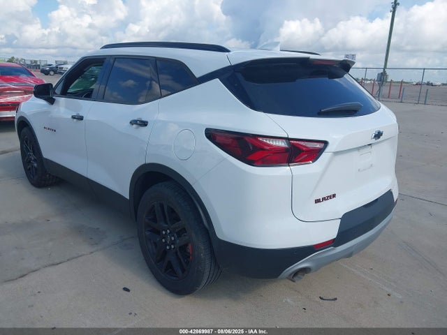 Chevrolet lsy 2020 3GNKBDR49LS710969 Image 3