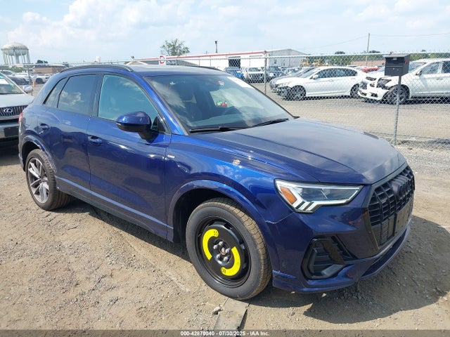 2023 AUDI Q3 WA1EECF32P1063187 Photo 0