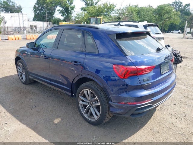 2023 AUDI Q3 WA1EECF32P1063187 Photo 2