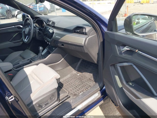2023 AUDI Q3 WA1EECF32P1063187 Photo 4