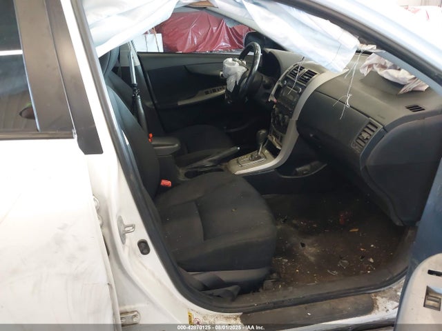 2010 TOYOTA COROLLA 2T1BU4EE2AC402280 Photo 4