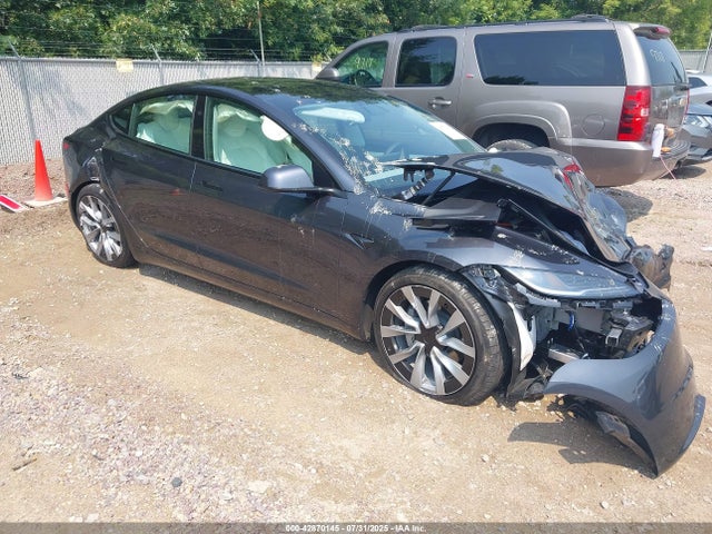 2025 TESLA MODEL 3 5YJ3E1EA4SF024098 Photo 0