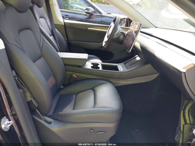 2023 TESLA MODEL Y 7SAYGDEE5PA166004 Photo 4