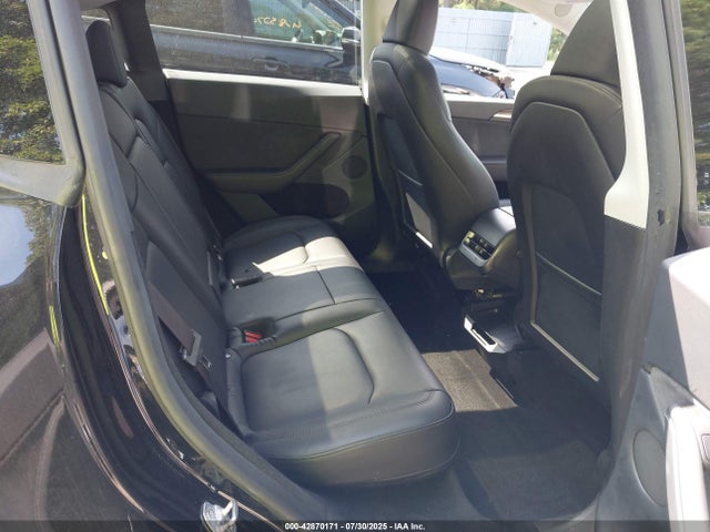 2023 TESLA MODEL Y 7SAYGDEE5PA166004 Photo 7