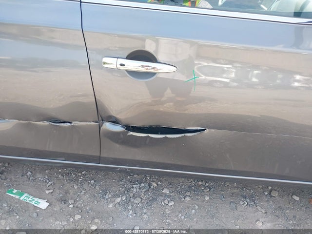 3N1AB7AP5KY213069 Nissan 2019