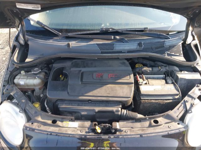 2015 FIAT 500 3C3CFFARXFT750369 Photo 9