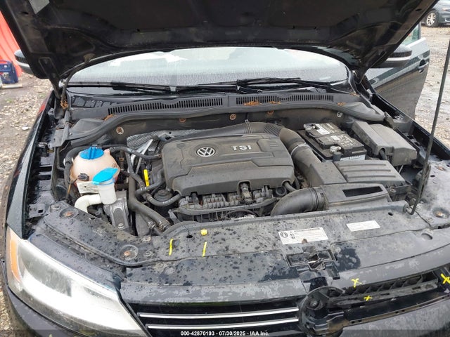 3VWD17AJ1EM394639 Volkswagen Jetta