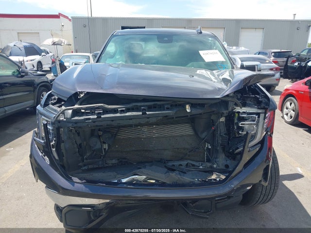 GMC l84 2022 3GTUUDED7NG654943 Image 12