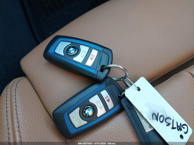 WBA8B3C59JK788107 BMW 2018