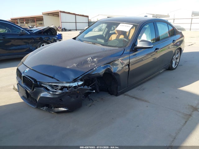 WBA8B3C59JK788107 BMW 2018