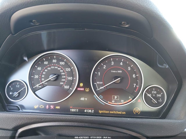 WBA8B3C59JK788107 BMW 2018