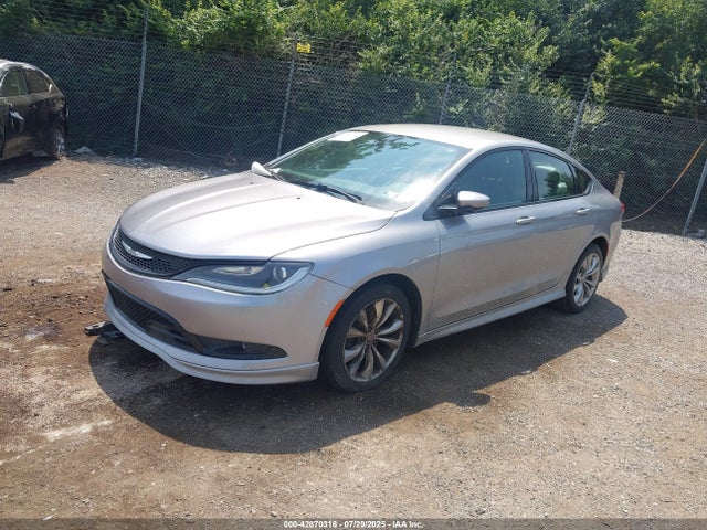 1C3CCCBB9FN757029 Chrysler 2015