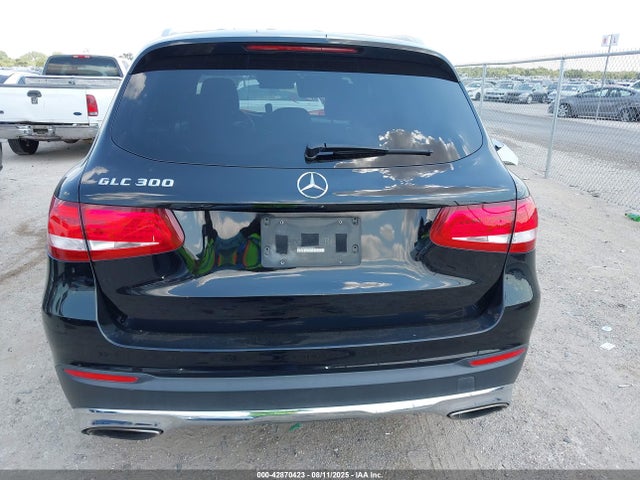 WDC0G4JB5GF060893 Mercedes-Benz m274