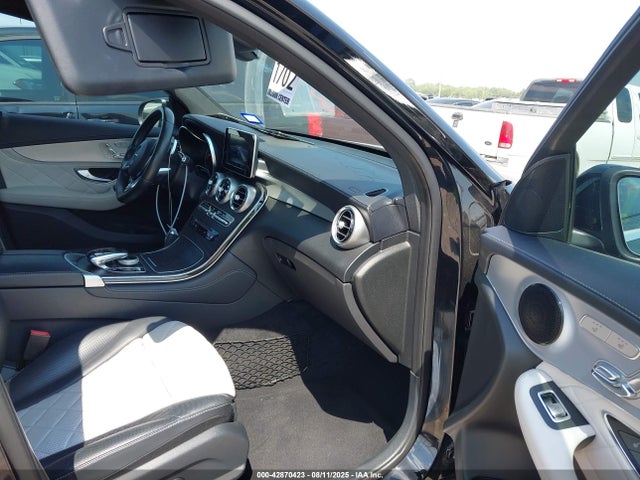 WDC0G4JB5GF060893 Mercedes-Benz m274