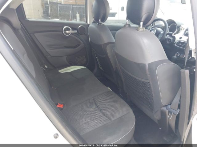 2016 FIAT 500X ZFBCFXAT6GP477503 Photo 7