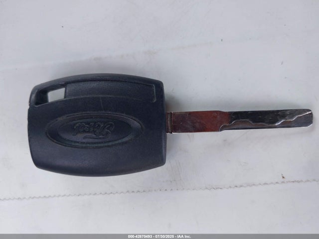 Ford 2016 2016 1FADP3E28GL384083 Image 11