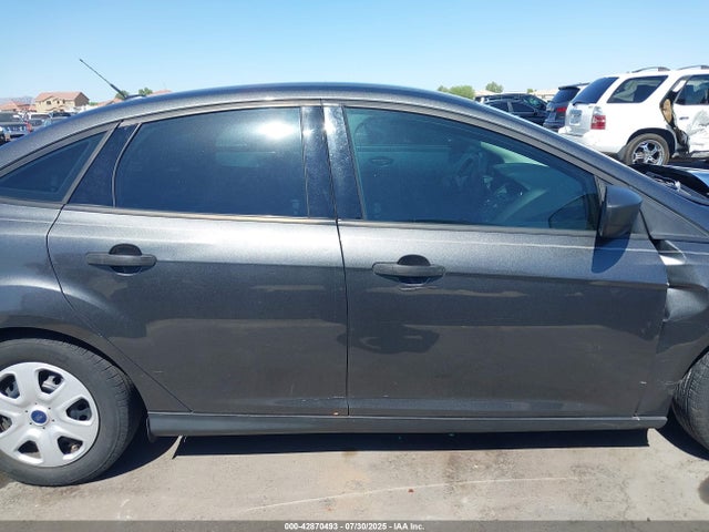 Ford 2016 2016 1FADP3E28GL384083 Image 13