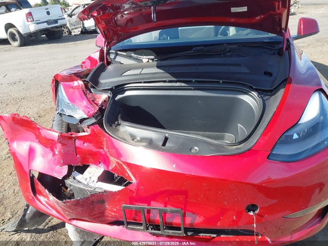 2024 TESLA MODEL Y 7SAYGDEF7RF105137 Photo 9