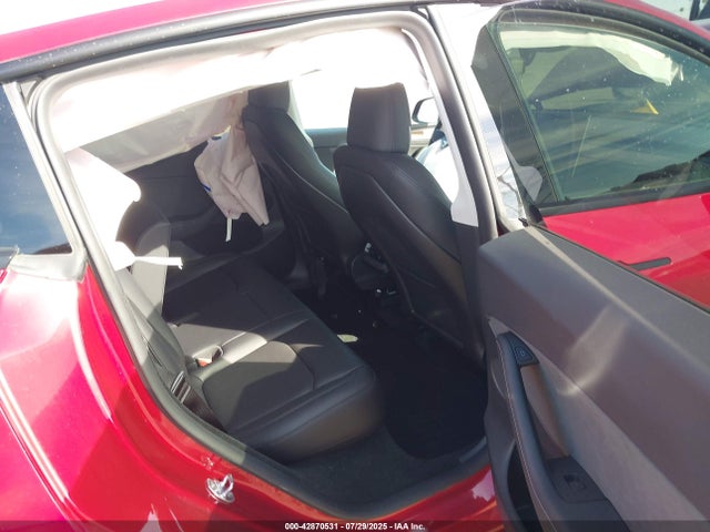 2024 TESLA MODEL Y 7SAYGDEF7RF105137 Photo 7