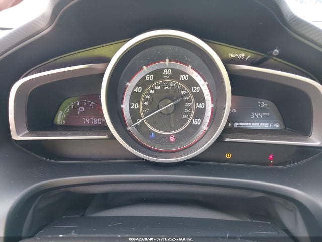 JM1BM1U77G1317451 Mazda pe