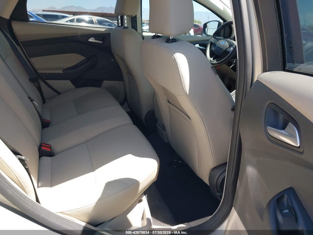 Ford 2016 2016 1FADP3K28GL246709 Image 8