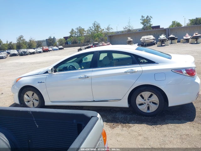 Hyundai dohc mpi theta ii 2015 KMHEC4A40FA119431 Image 14