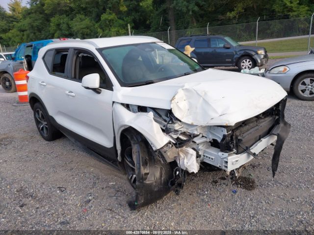 2023 VOLVO XC40 YV4L12UV5P2910685