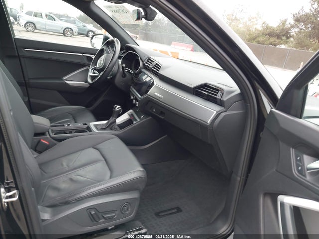 2022 AUDI Q3 WA1DECF38N1085350 Photo 4