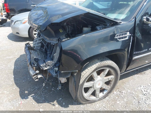 2011 CADILLAC ESCALADE ESV 1GYS4JEF0BR181514 Photo 5