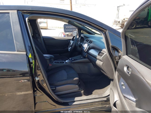 1N4BZ1CP6LC303709 Nissan 2020