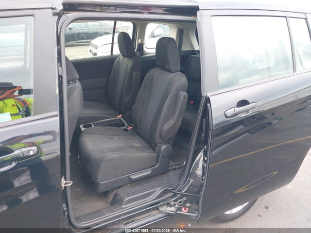 Mazda Mazda5 Sport 2015 JM1CW2BL2F0179312 Image 8