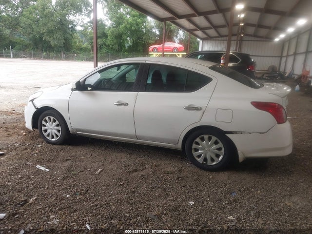 3N1CN7AP4GL880686 Nissan Versa