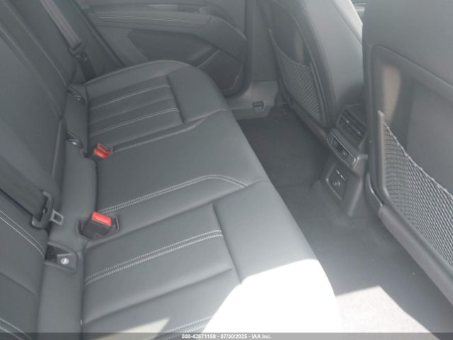 2022 AUDI Q4 E-TRON WA1H2BFZ8NP050197 Photo 7